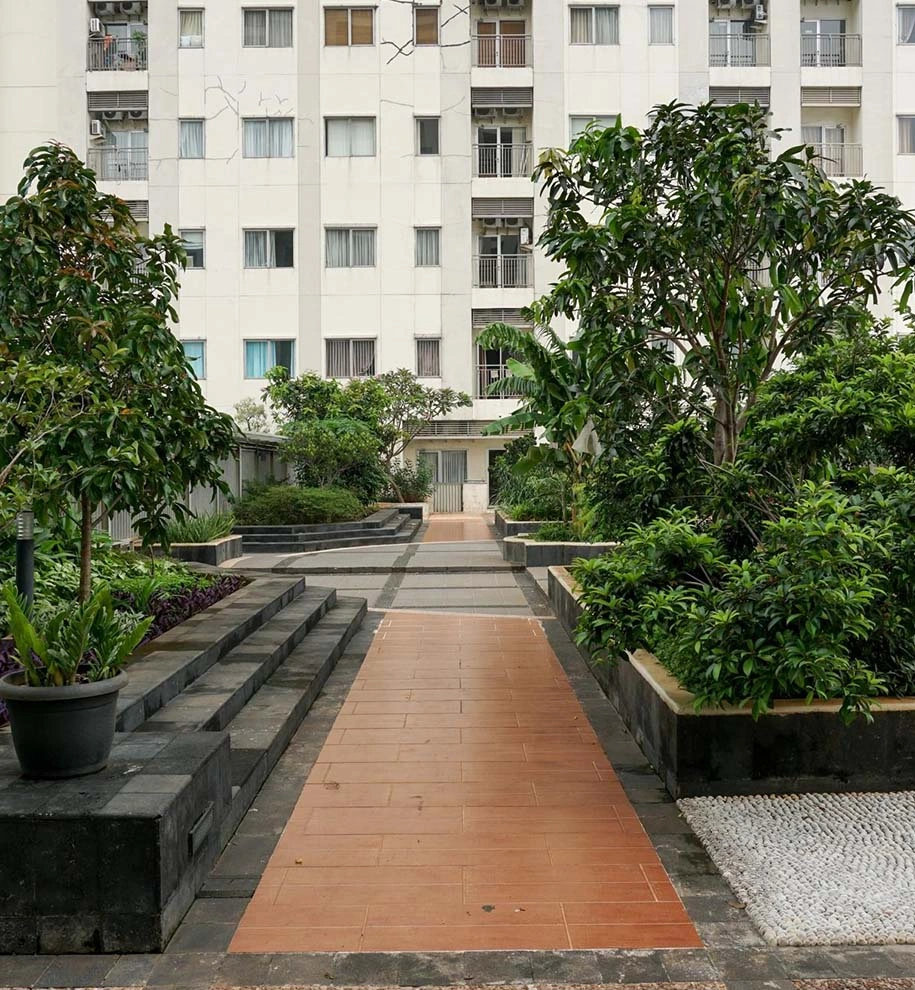 Beautiful landscaped garden area in premium 3 BHK apartments in Valasaravakkam